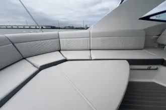 Thumbnail von Sea Ray 320 Sundancer Outboard