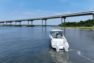 Thumbnail von Sea Ray 320 Sundancer Outboard