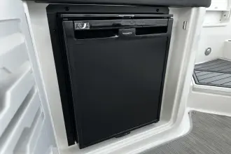 Thumbnail von Sea Ray SLX 310