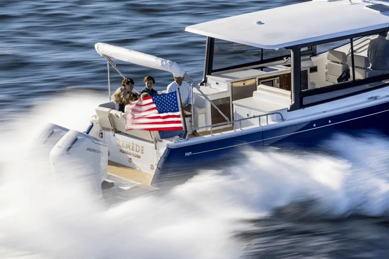 Thumbnail von MJM Yachts 4