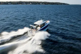 Thumbnail von MJM Yachts 4