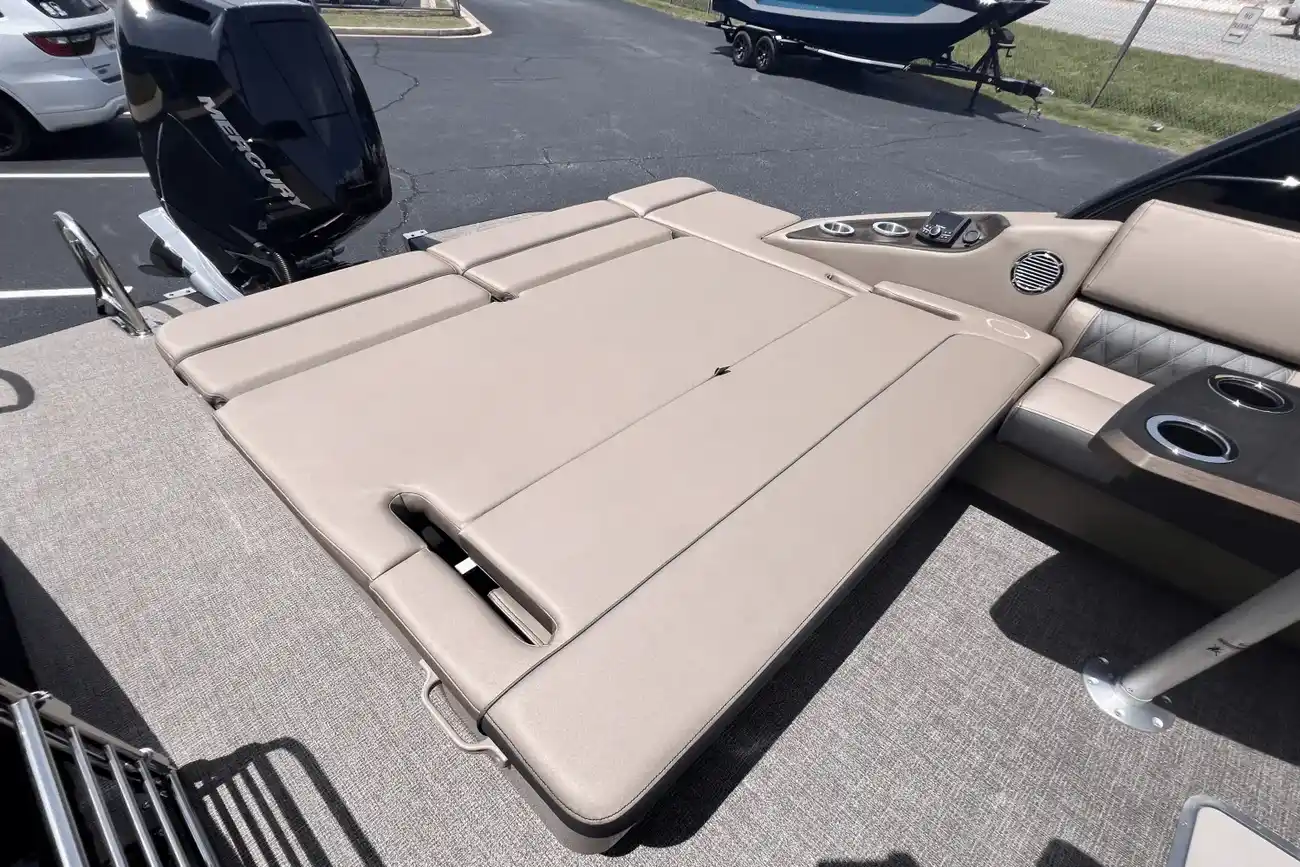 Thumbnail von Bennington 25QX