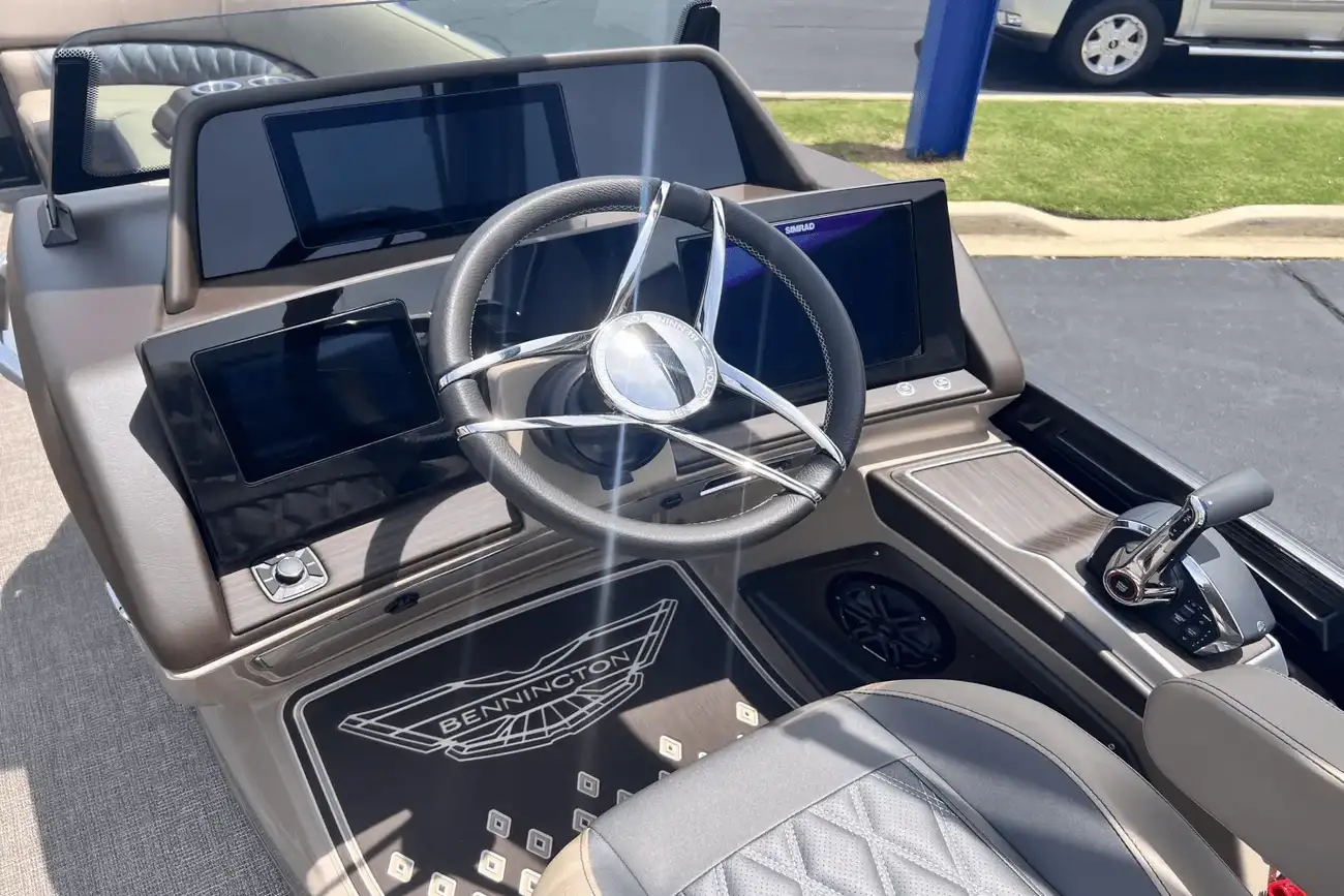 Thumbnail von Bennington 25QX