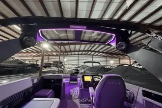 Thumbnail von Harris Crowne 250