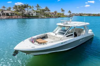 Thumbnail von Boston Whaler 350 Realm