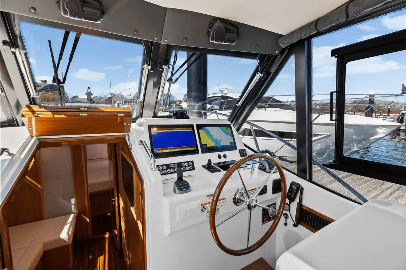 Thumbnail von MJM Yachts 42