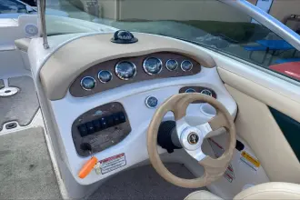 Thumbnail von Sea Ray 210 Sundeck