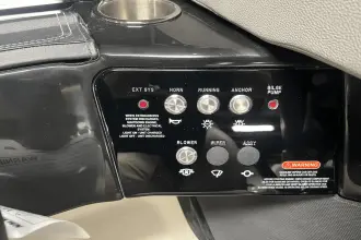 Thumbnail von Sea Ray SLX 260