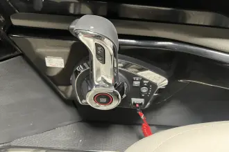 Thumbnail von Sea Ray SLX 260