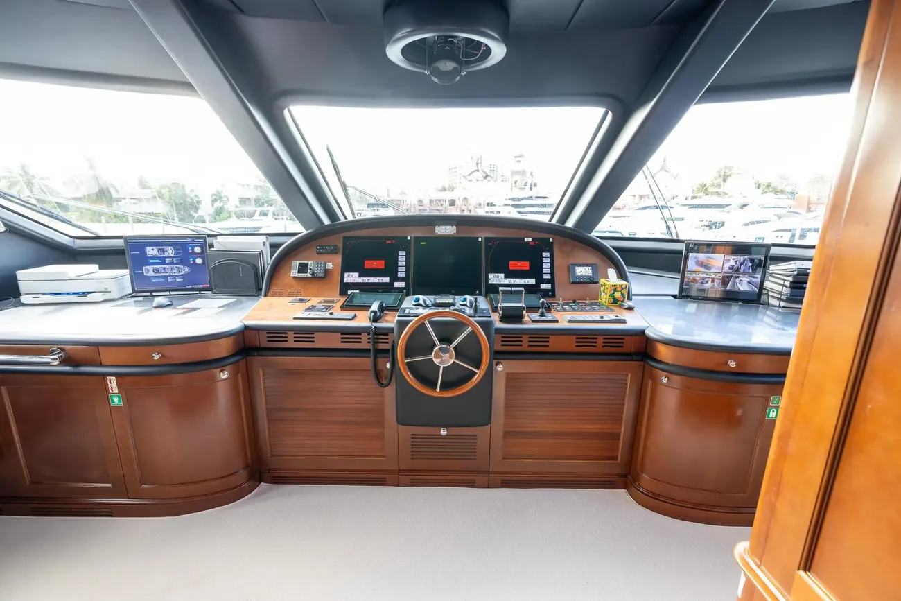 Thumbnail von Benetti 120 Classic