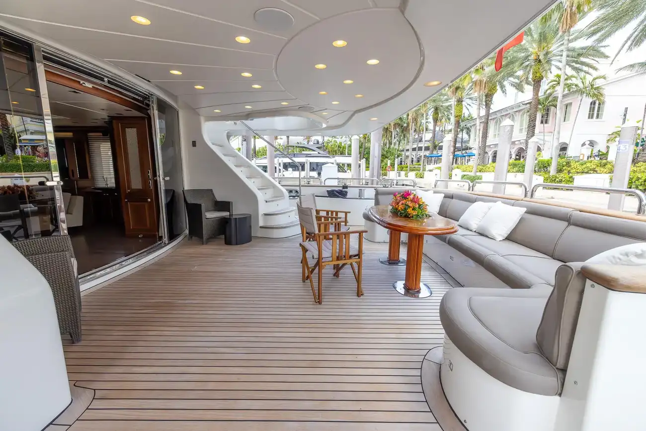 Thumbnail von Benetti 120 Classic