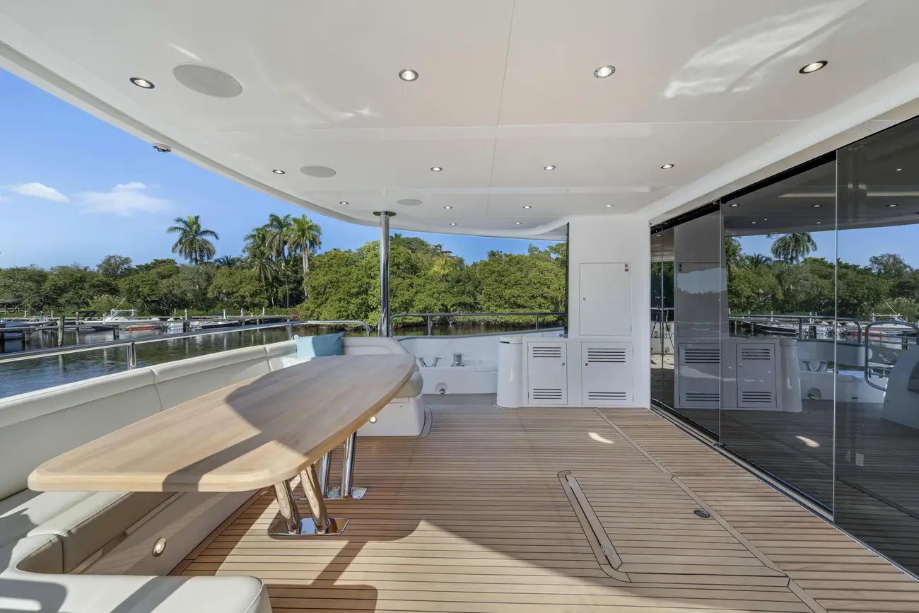 Thumbnail von Sunseeker 95 Yacht