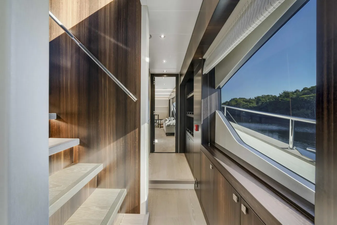 Thumbnail von Sunseeker 95 Yacht