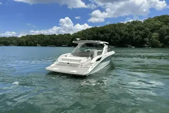 Thumbnail von Sea Ray SLX 350
