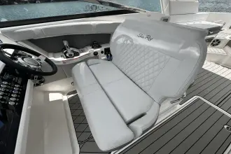 Thumbnail von Sea Ray SLX 350