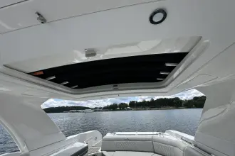 Thumbnail von Sea Ray SLX 350