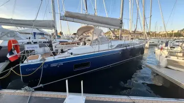Thumbnail von Beneteau Oceanis 47