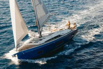 Thumbnail von Beneteau Oceanis 47