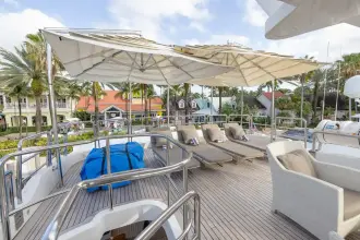 Thumbnail von Benetti 120 Classic