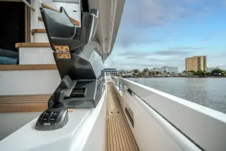 Thumbnail von Azimut Fly 78