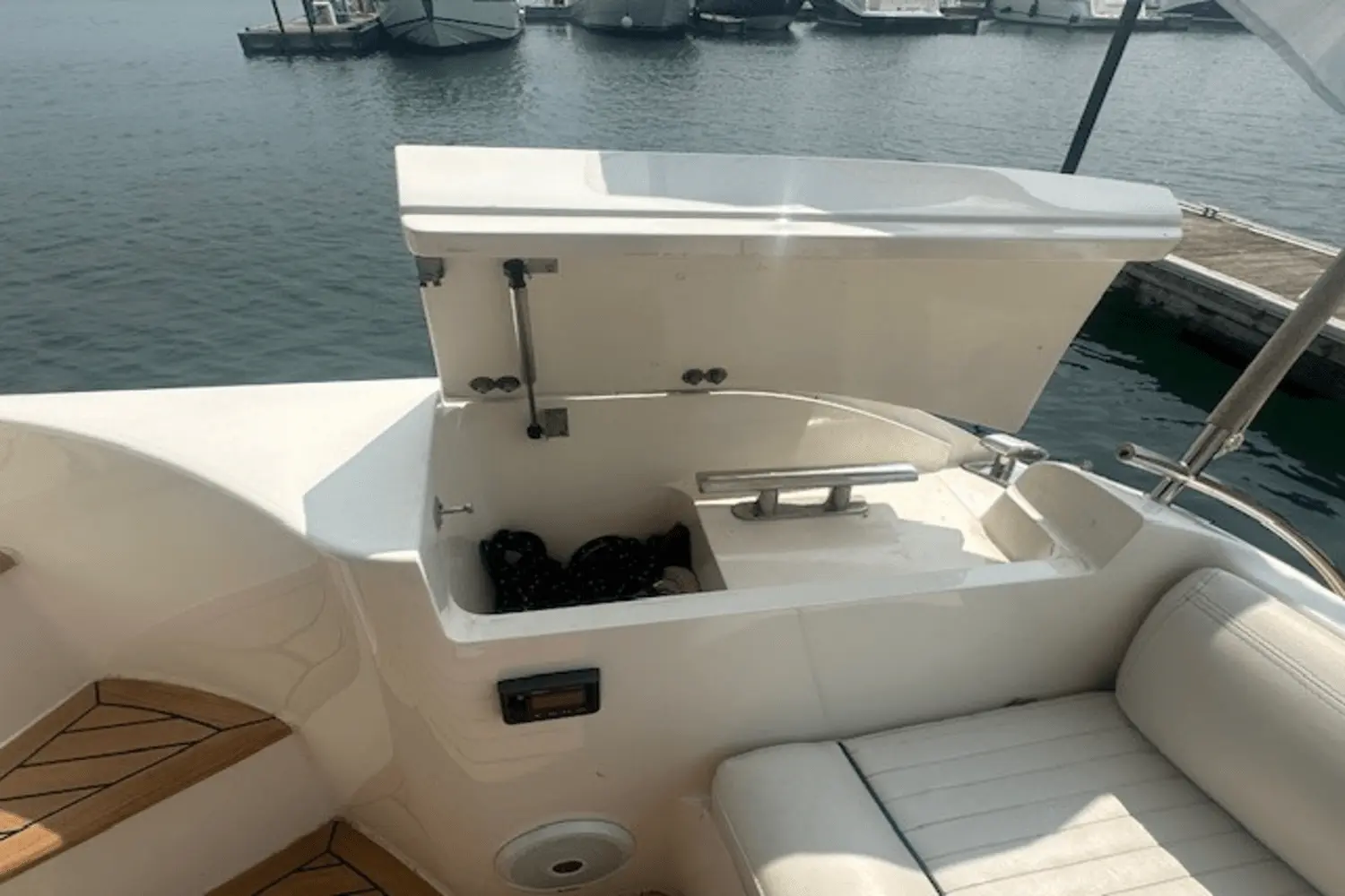 Thumbnail von Absolute 52