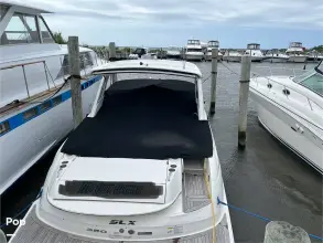Thumbnail von Sea Ray SLX 350
