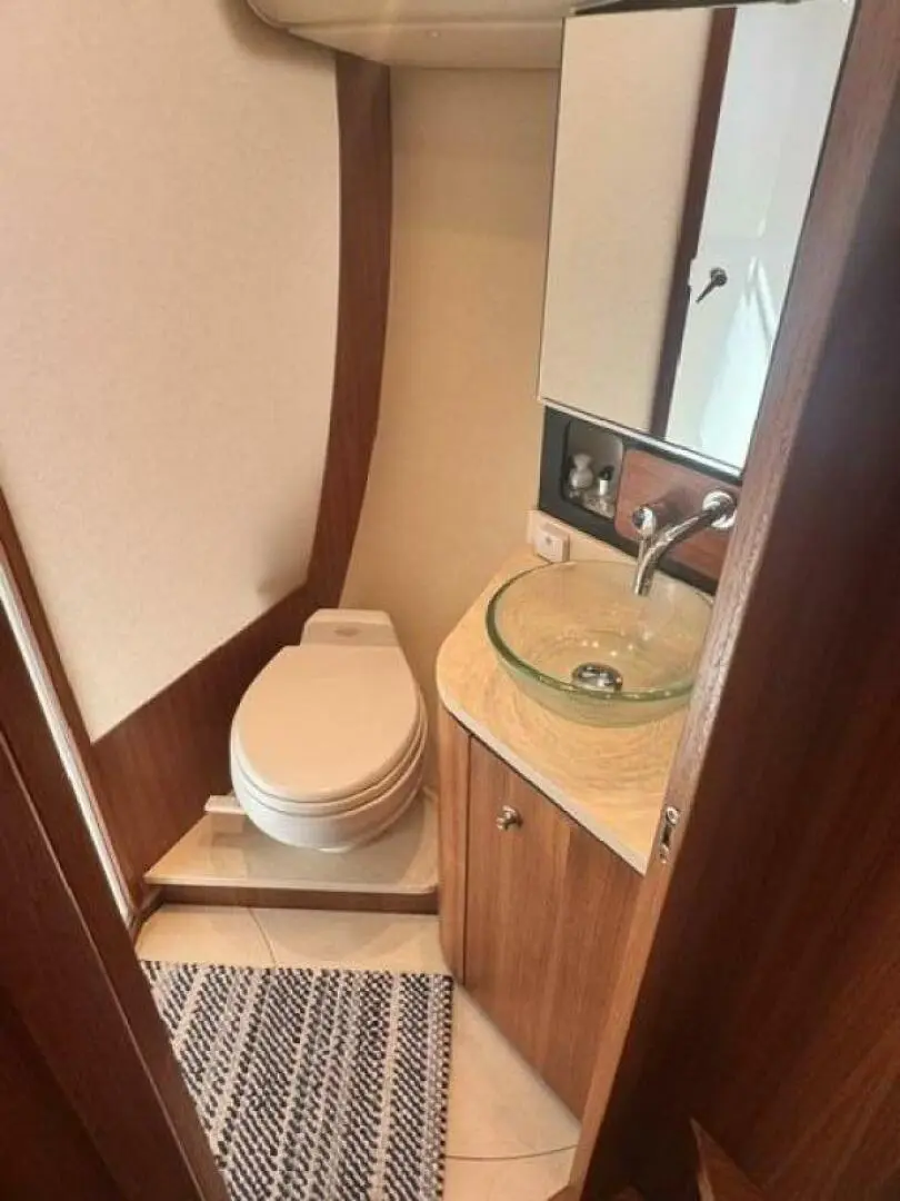 Thumbnail von Tiara Yachts 43 Sovran Keep'n it Reel