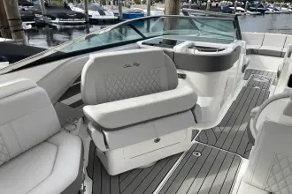 Thumbnail von Sea Ray SLX 310