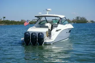 Thumbnail von Sea Ray 320 Sundancer Outboard CAPSTONE I