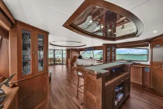 Thumbnail von Azimut 100