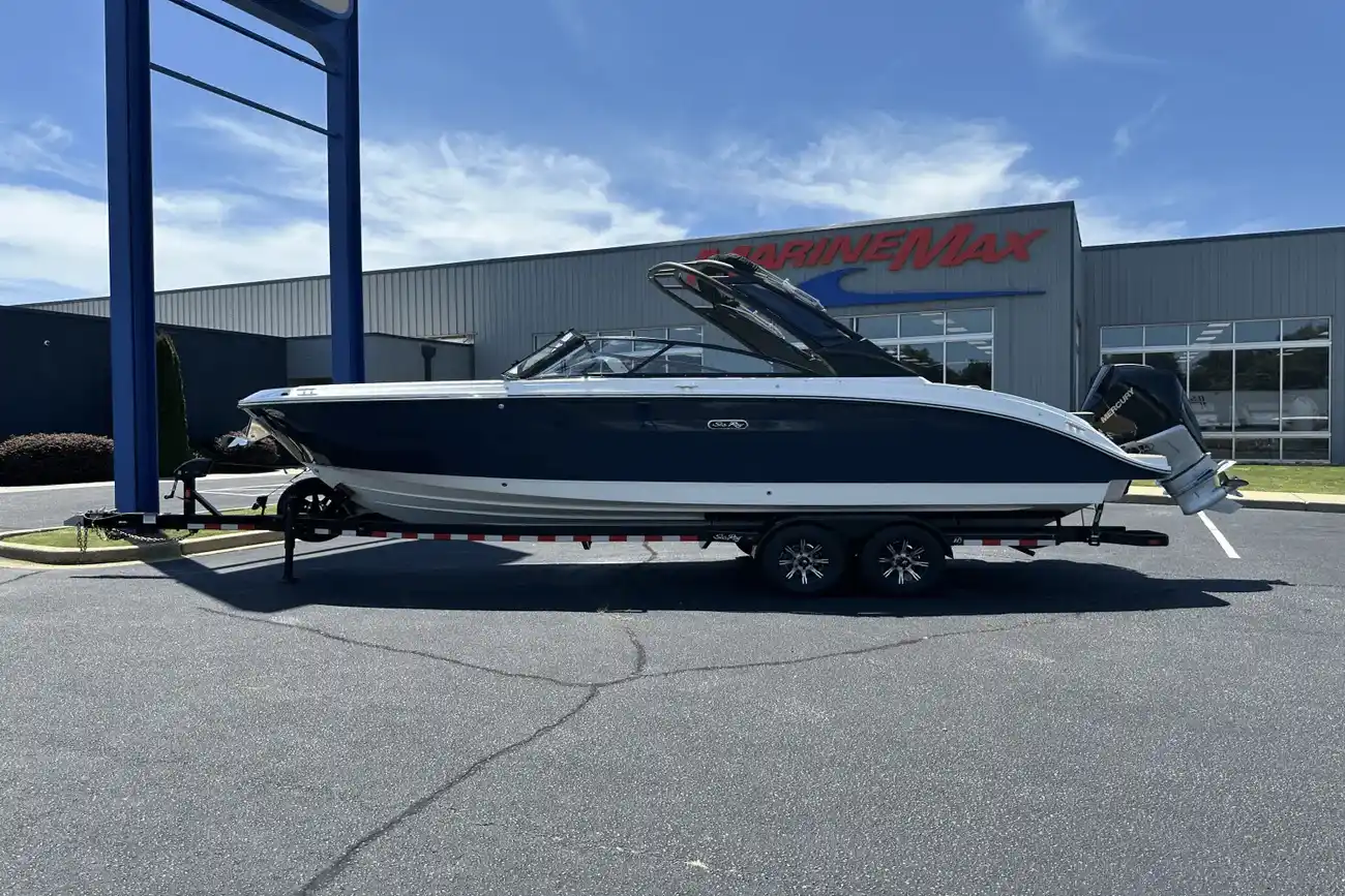 Sea Ray SDX 270 Außenborder