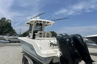 Thumbnail von Boston Whaler 25 Outrage