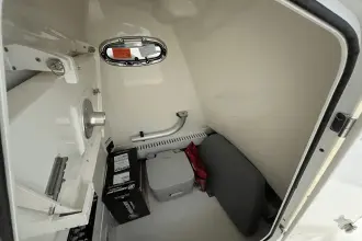 Thumbnail von Boston Whaler 230 Outrage