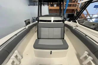 Thumbnail von Boston Whaler 230 Outrage