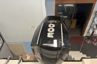 Thumbnail von Boston Whaler 230 Outrage