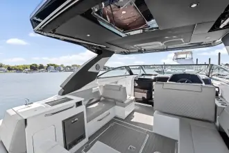 Thumbnail von Cruisers Yachts 34 GLS