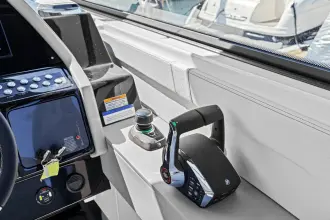 Thumbnail von Cruisers Yachts 34 GLS