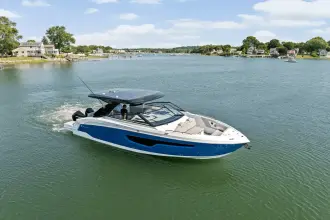 Thumbnail von Cruisers Yachts 34 GLS