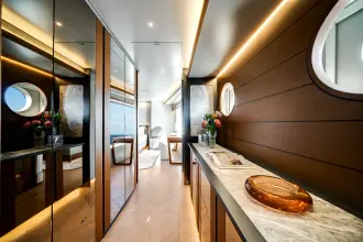 Thumbnail von Azimut 50