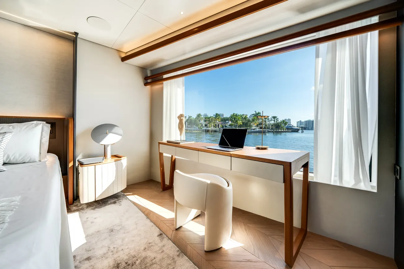 Thumbnail von Azimut 50