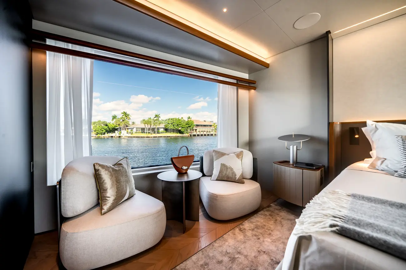 Thumbnail von Azimut 50