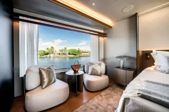 Thumbnail von Azimut 50