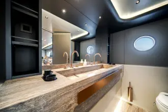 Thumbnail von Azimut 50