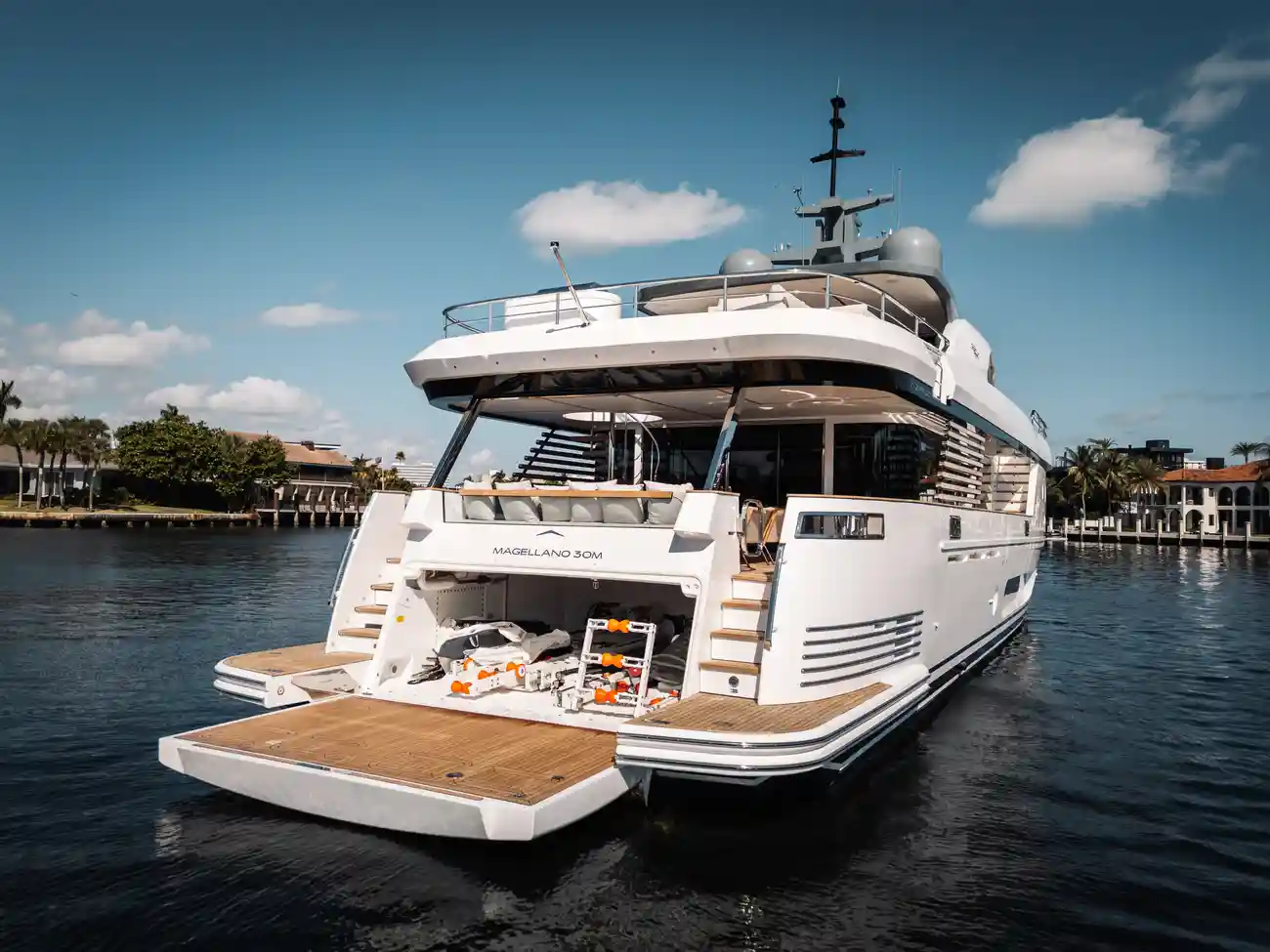 Thumbnail von Azimut 50