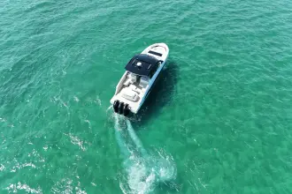 Thumbnail von Cruisers Yachts 50 GLS OB