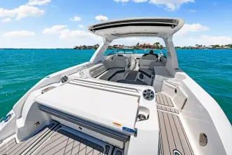 Thumbnail von Sea Ray SLX 350 Außenborder