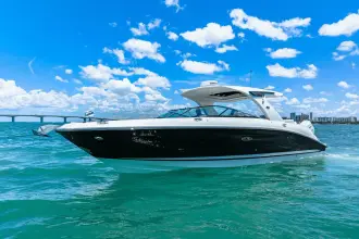 Thumbnail von Sea Ray SLX 350 Außenborder