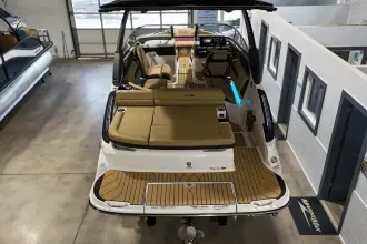 Thumbnail von Sea Ray SLX 260