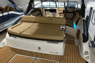 Thumbnail von Sea Ray SLX 260