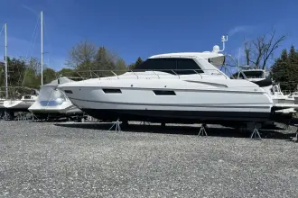 Thumbnail von Cruisers Yachts 48 Cantius